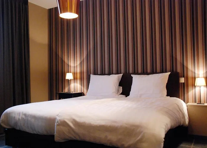 Jachthuis Au Bois Du *